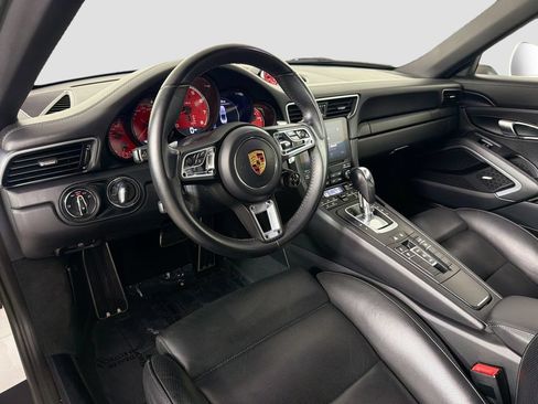 Used 2019 Porsche 911 Turbo AWD/4WD image 8
