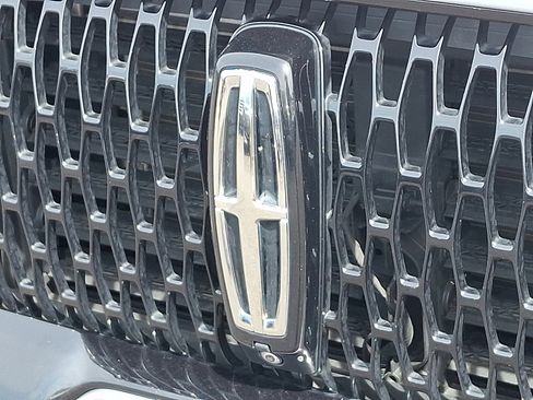 Used 2023 Lincoln Aviator Reserve w/ Jet Package image 4