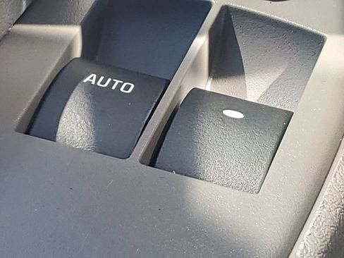 Used 2023 GMC Savana 2500 Work Van image 32