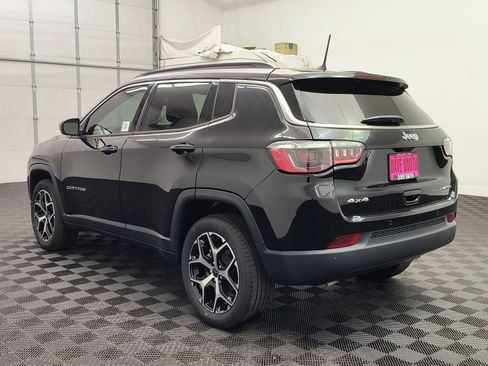 New 2026 Jeep Compass Limited AWD/4WD image 3