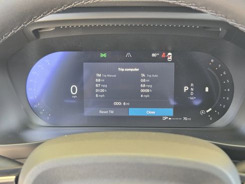 New 2026 Volvo XC40 B5 Plus w/ Protection Package Premier image 19