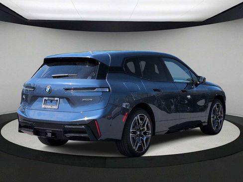 New 2026 BMW iX xDrive45 image 8