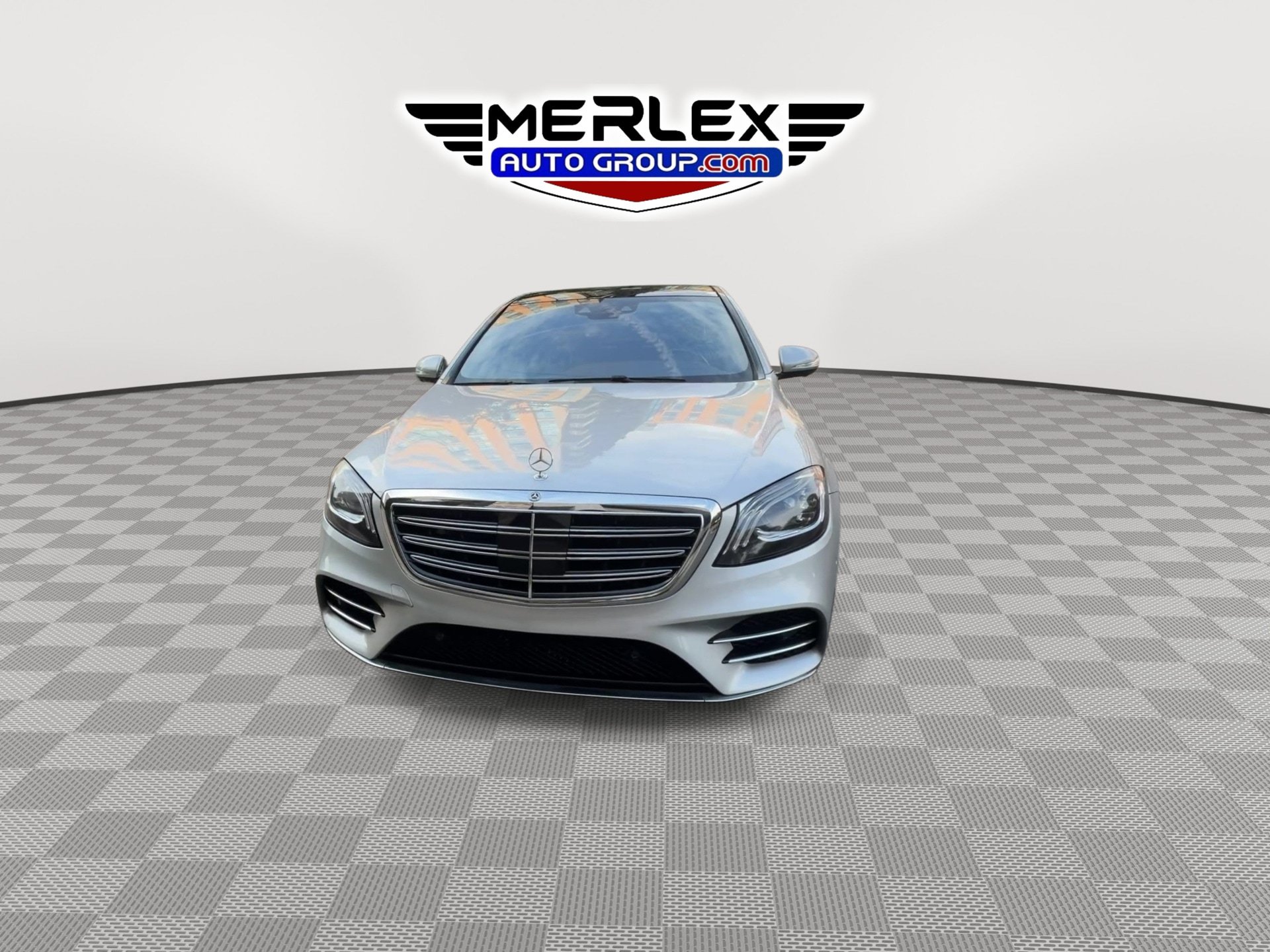 Used 2020 Mercedes-Benz S 560 Sedan w/ AMG Line Exterior image 3