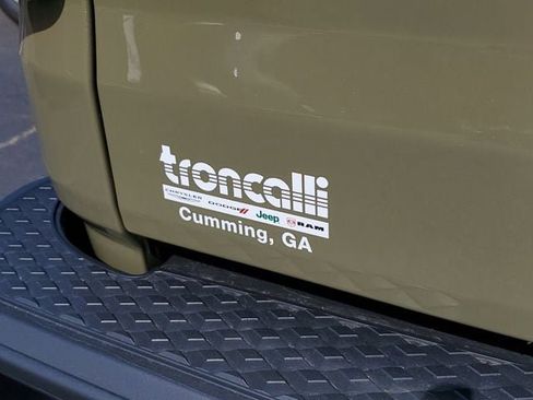 New 2025 Jeep Gladiator Sport image 8