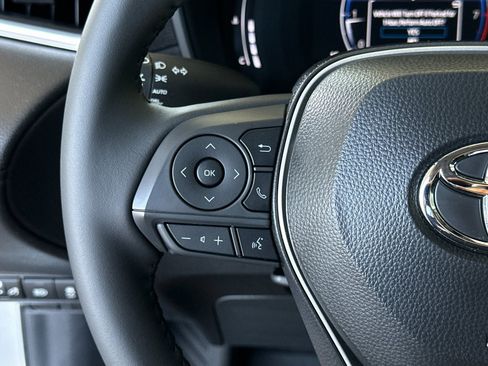 New 2026 Toyota Corolla Cross LE FWD image 25