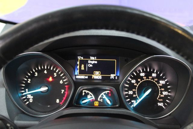 Used 2017 Ford Escape Titanium AWD/4WD image 18