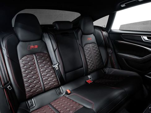 Used 2025 Audi RS 7 Performance w/ Executive Package AWD/4WD image 31