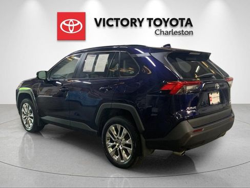 Used 2021 Toyota RAV4 XLE Premium AWD/4WD image 3