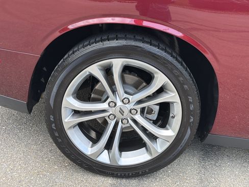 Used 2022 Dodge Challenger GT w/ Plus Package RWD image 15