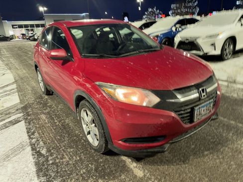 Used 2016 Honda HR-V LX image 1