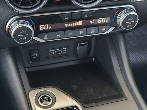 New 2025 Nissan Sentra SR w/ Midnight Edition image 15