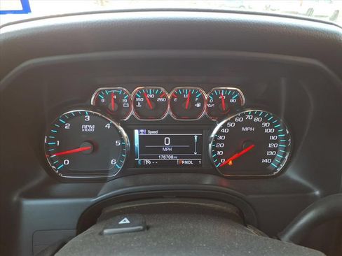 Used 2017 Chevrolet Silverado 2500 LTZ AWD/4WD image 14
