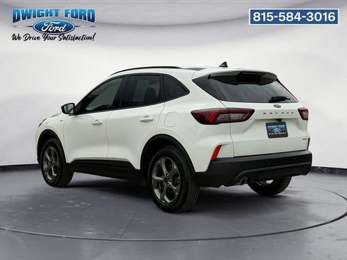 Certified 2025 Ford Escape ST-Line w/ Tech Pack #1 AWD/4WD image 3