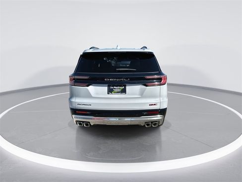 New 2026 GMC Acadia Denali w/ Super Cruise Package image 7