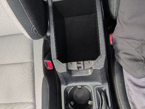 Used 2016 Toyota RAV4 XLE image 21