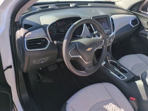 Certified 2022 Chevrolet Equinox LS image 10