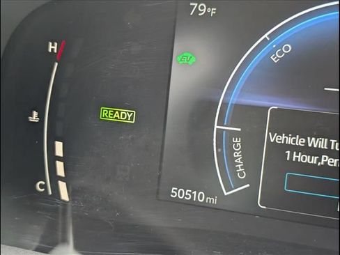 Used 2025 Toyota Camry SE FWD image 21