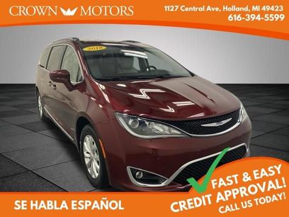 Used 2018 Chrysler Pacifica Touring-L Plus w/ Advanced Safetytec Group