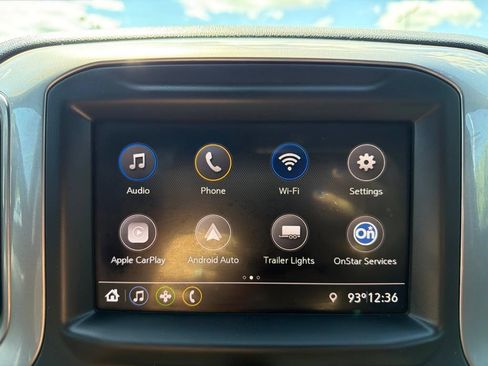 Used 2020 Chevrolet Silverado 1500 Custom Trail Boss w/ Custom Convenience Package AWD/4WD image 18