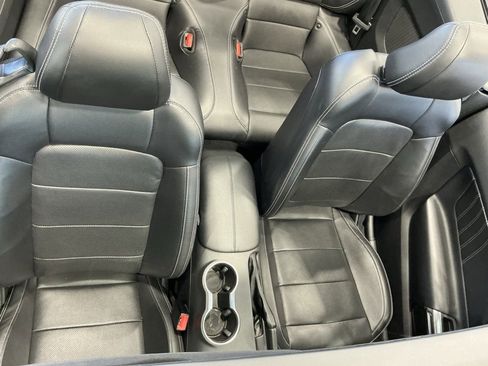 Used 2023 Ford Mustang Premium image 13