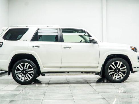 Used 2023 Toyota 4Runner Limited AWD/4WD image 8