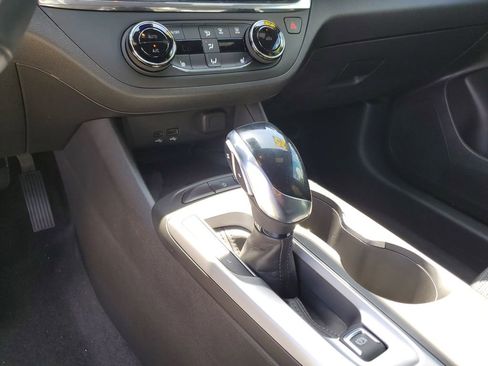 Used 2025 Buick Envista Preferred w/ Convenience I Package FWD image 28