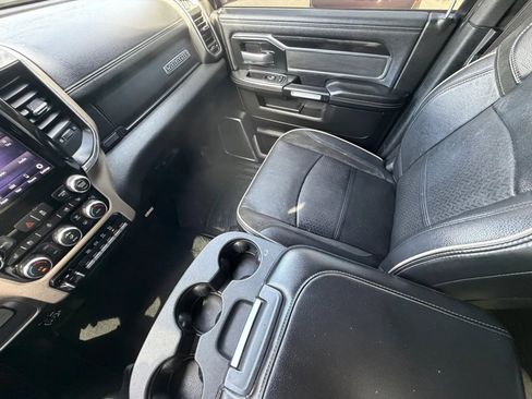 Used 2019 RAM 2500 Laramie image 13