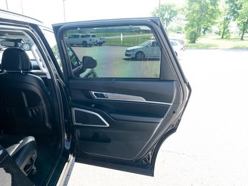Used 2022 Kia Telluride EX w/ EX Premium Package AWD/4WD image 15