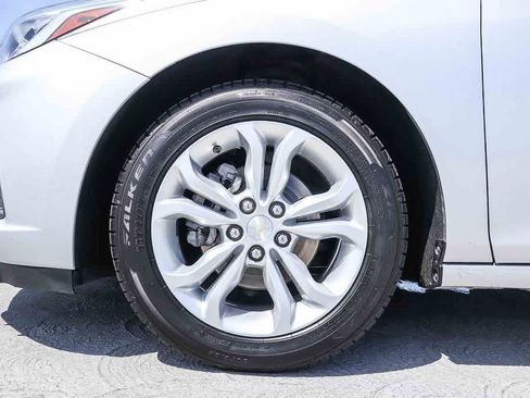Used 2019 Chevrolet Cruze LS w/ LS Convenience Package FWD image 11