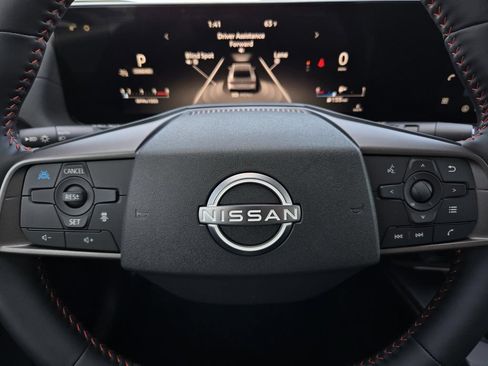 New 2026 Nissan Sentra SR w/ SR Premium Package FWD image 24