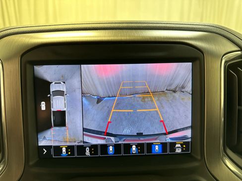 Certified 2022 GMC Sierra 2500 Denali image 17