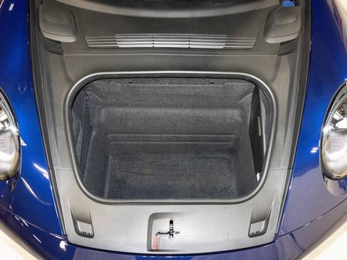 Used 2024 Porsche 911 Carrera T image 86