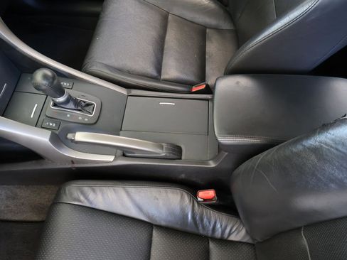 Used 2010 Acura TSX Sedan FWD image 38