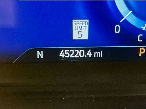 Used 2023 Ford Explorer ST w/ Equipment Group 401A image 19