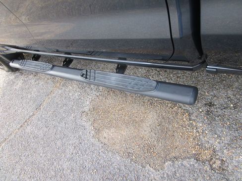 Used 2021 GMC Sierra 1500 Elevation image 15