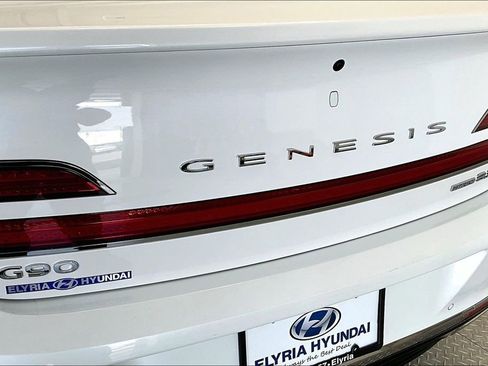 Used 2020 Genesis G90 3.3T Premium AWD/4WD image 33