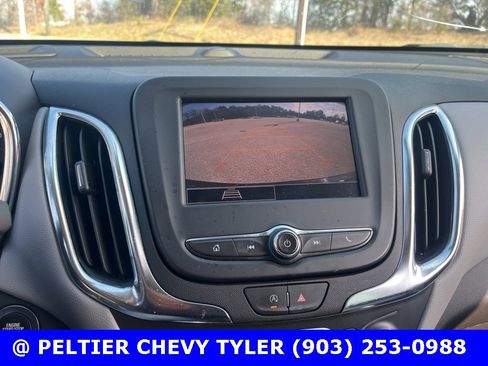 Used 2024 Chevrolet Equinox LS image 21