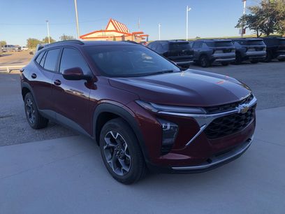 Used 2024 Chevrolet Trax LT w/ Driver Confidence Package