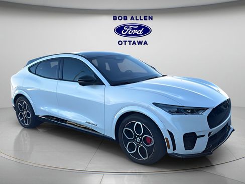 Used 2022 Ford Mustang Mach-E GT image 13