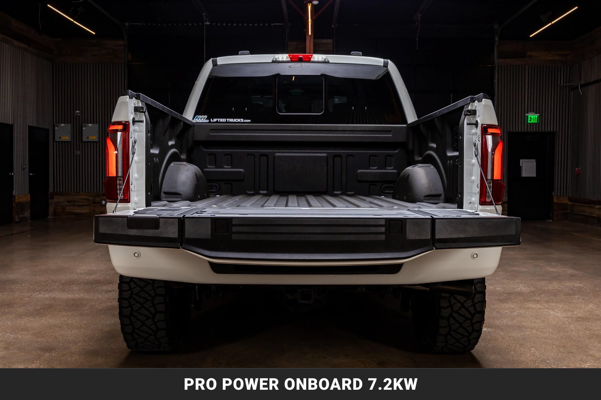 Used 2025 Ford F150 Platinum w/ Equipment Group 702A High AWD/4WD image 9