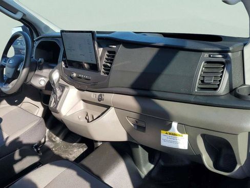 New 2026 Ford Transit 250 148 Medium Roof RWD image 27