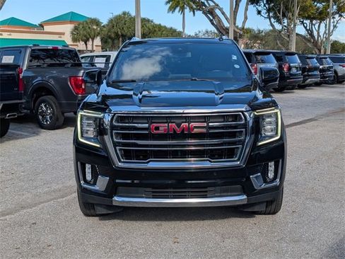 Used 2023 GMC Yukon SLT image 2