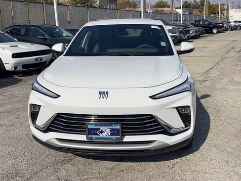 Used 2024 Buick Envista Preferred w/ Convenience II Package image 9