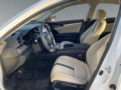 Used 2020 Honda Civic LX image 9