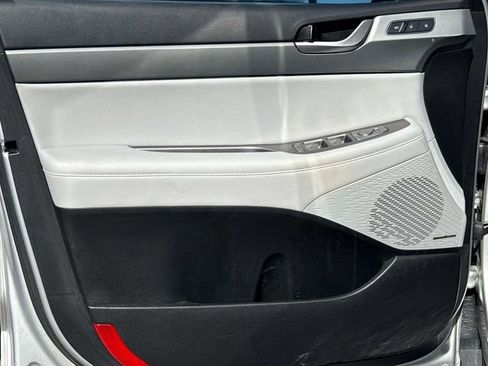 Used 2023 Hyundai Palisade SEL w/ Premium Package image 25