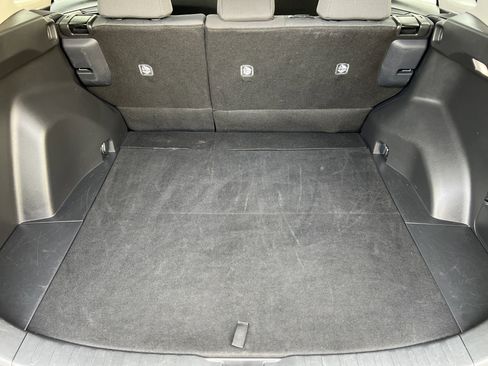 Used 2025 Toyota RAV4 XLE AWD/4WD image 17