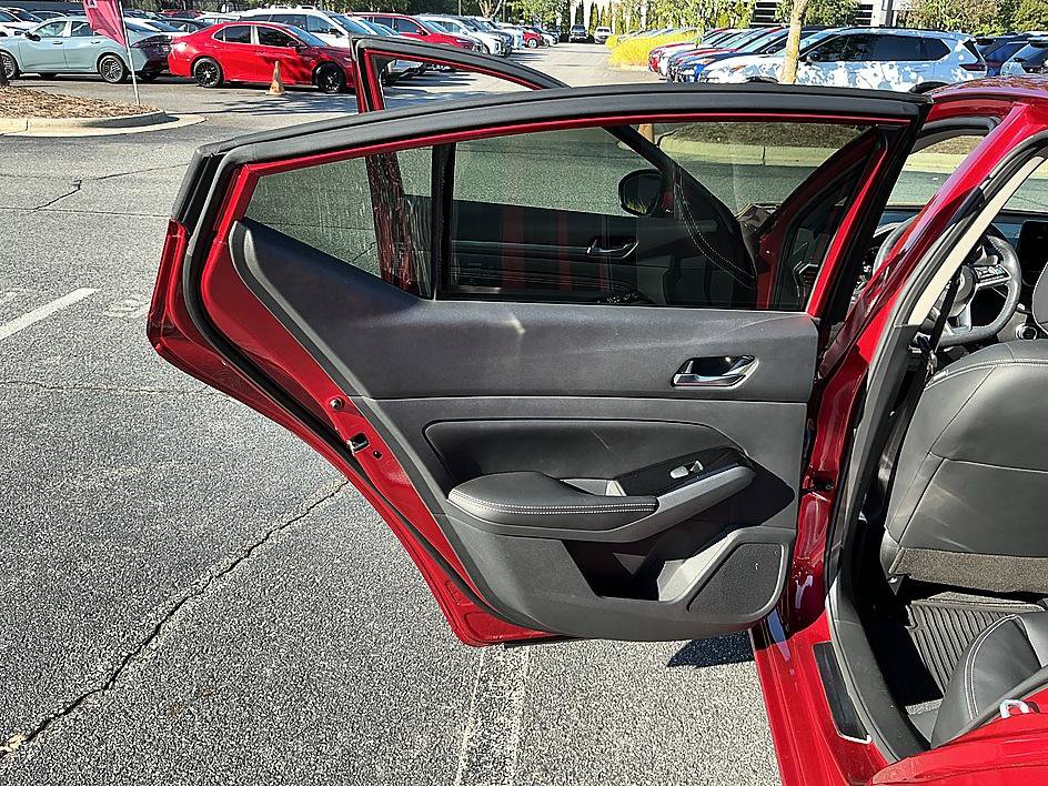 Certified 2023 Nissan Altima 2.5 SL FWD image 25