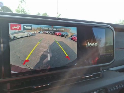 New 2026 Jeep Wrangler Unlimited Rubicon image 17