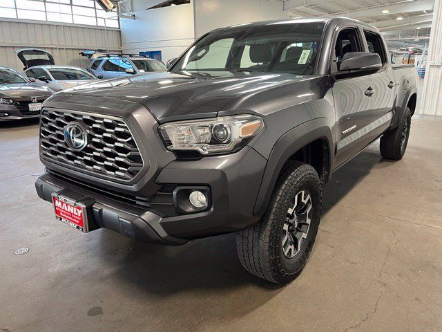 Used 2022 Toyota Tacoma TRD Off-Road w/ Technology Package AWD/4WD image 7