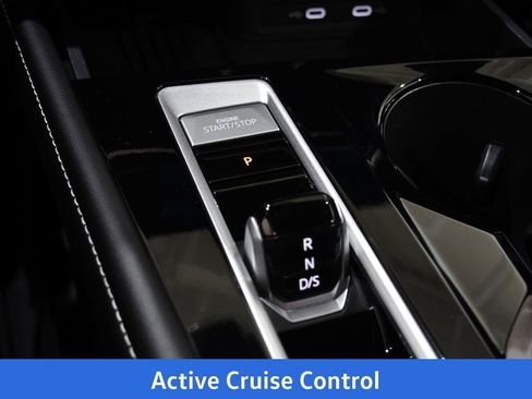 New 2026 Volkswagen Atlas Cross Sport SEL Premium R-Line image 24